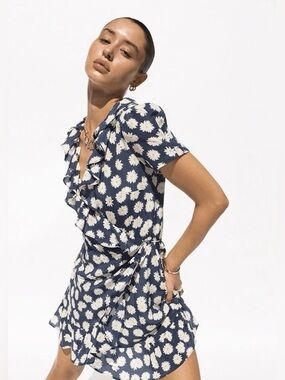Realisation Par The Valentina Navy Wrap Mini Dress in Daisy 90’s Size S